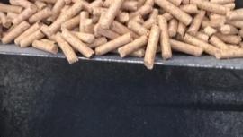 Pellettitehdas Peletovací linka   |  Hukkapuun käsittely | Puutyökoneet | Pila Hradec 