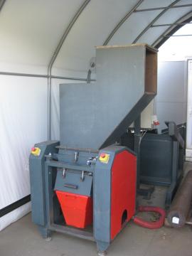 Haketin ja silppuri Mlyn na drevo CASTULIK MN300 |  Hukkapuun käsittely | Puutyökoneet | Ing.Častulík, s.r.o.