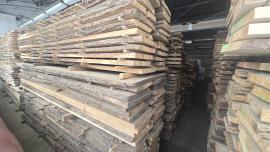 Tammi Puusepän puutavara |  Kovapuu | Puutavara | ZEOS Jevíčko s.r.o.