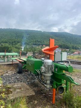 Halkomakone Tark -50  |  Hukkapuun käsittely | Puutyökoneet | Drekos Made s.r.o